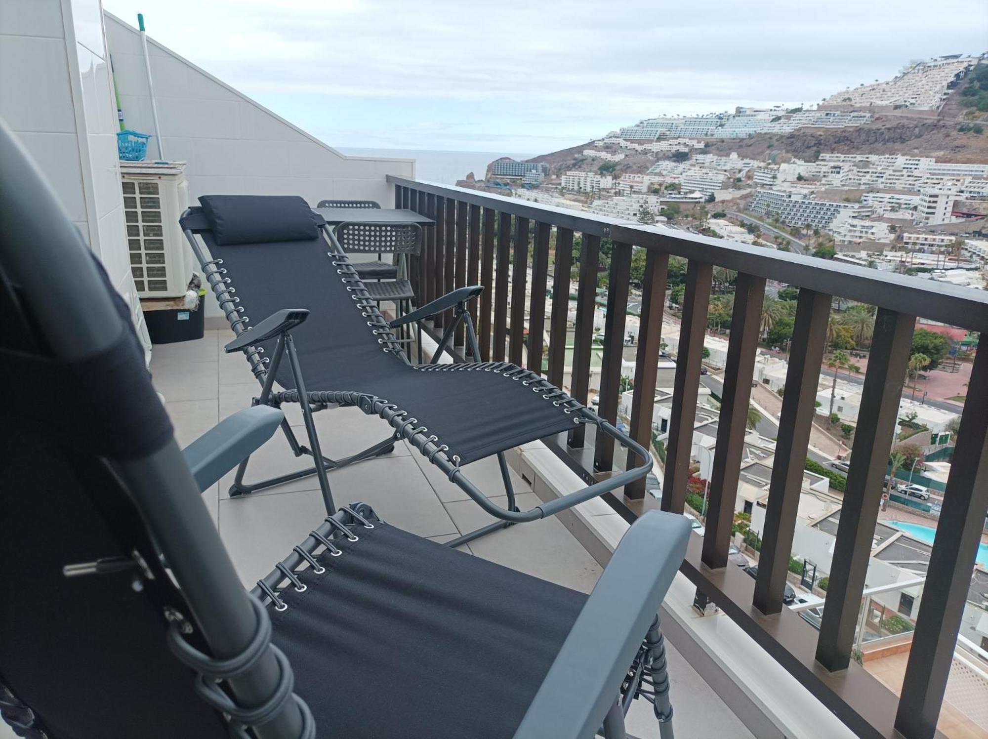 Solaris - Refurbished, Top Floor, Sea Views Puerto Rico  Dış mekan fotoğraf